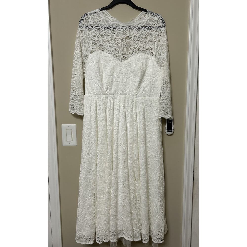 Torrid Ever After Something Blue Tag Ivory Lace Tea-Length Wedding Dress Size 12
